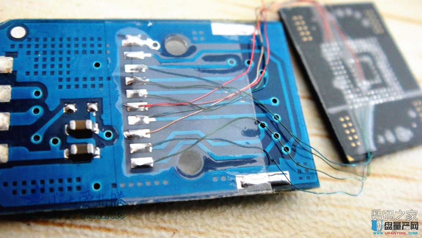 手机坏了如何数据恢复(oppo手机屏幕完全碎了,什么都不能操作,但是连到电脑有反应,问如何找回数据？)